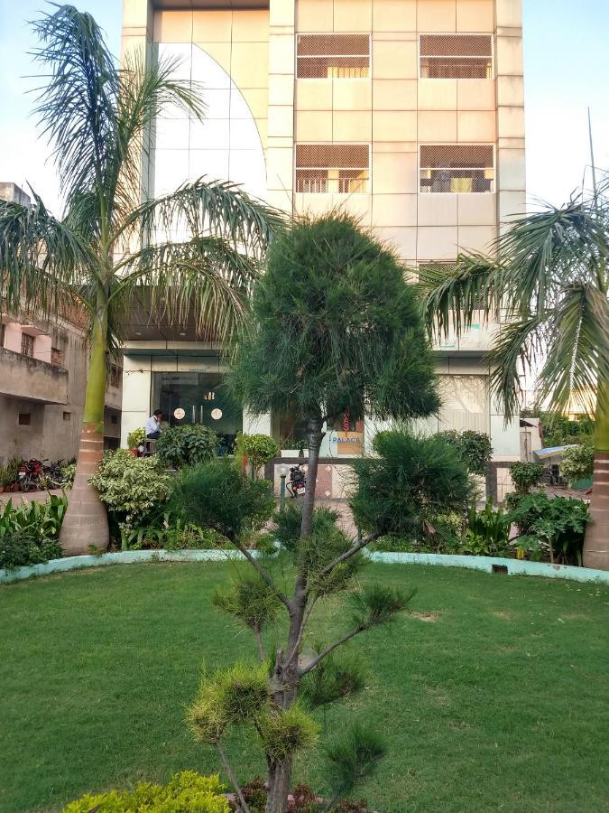 Palace Hotel