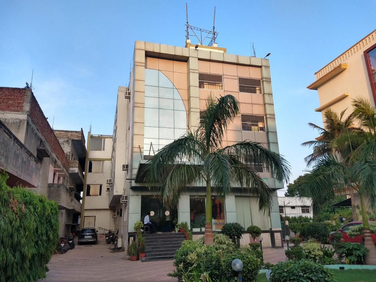 Palace 3* Varanasi